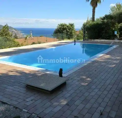 Appartamento in vendita a Diano Marina