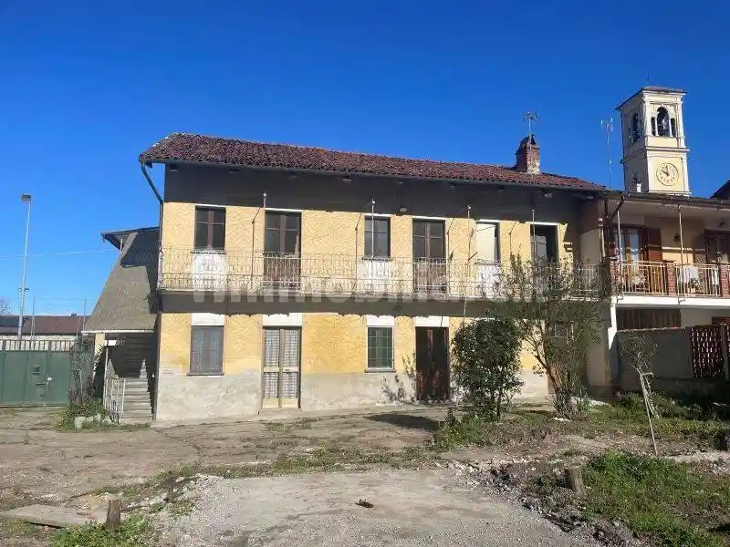 Rustico - Casale in vendita a Carmagnola