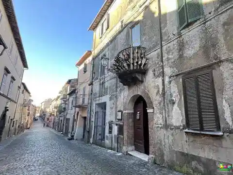 Appartamento in vendita a Valentano