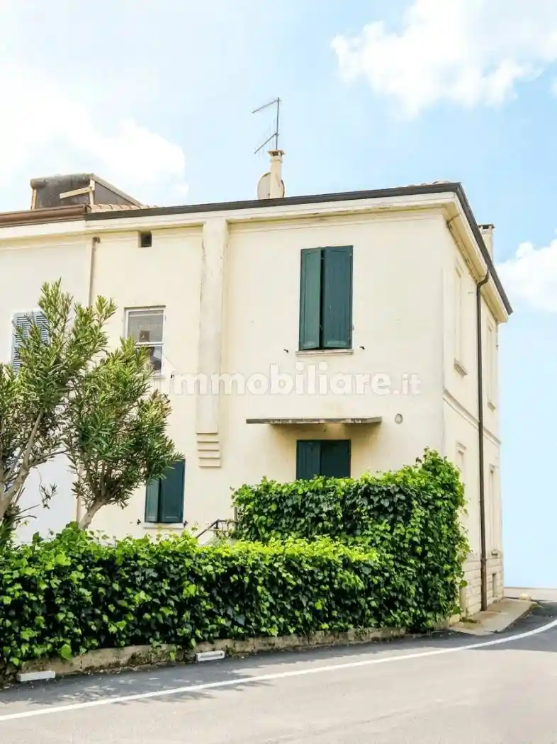 Villetta a schiera in vendita a Pesaro