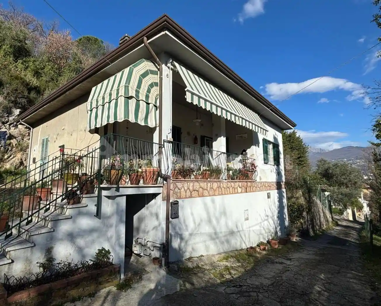 Villa in vendita a Massa