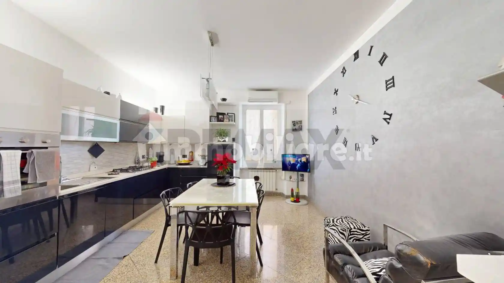 Appartamento in vendita a Genova