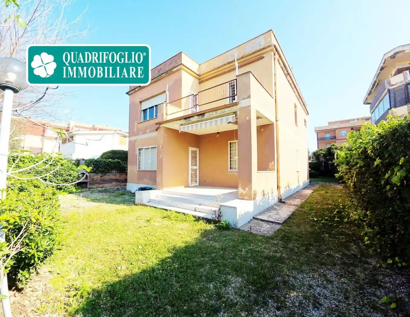 Villa in vendita a Pomezia