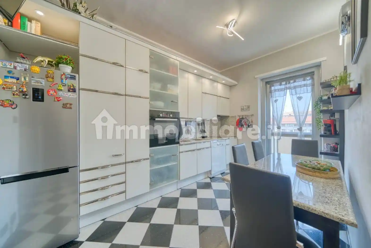 Appartamento in vendita a Torino