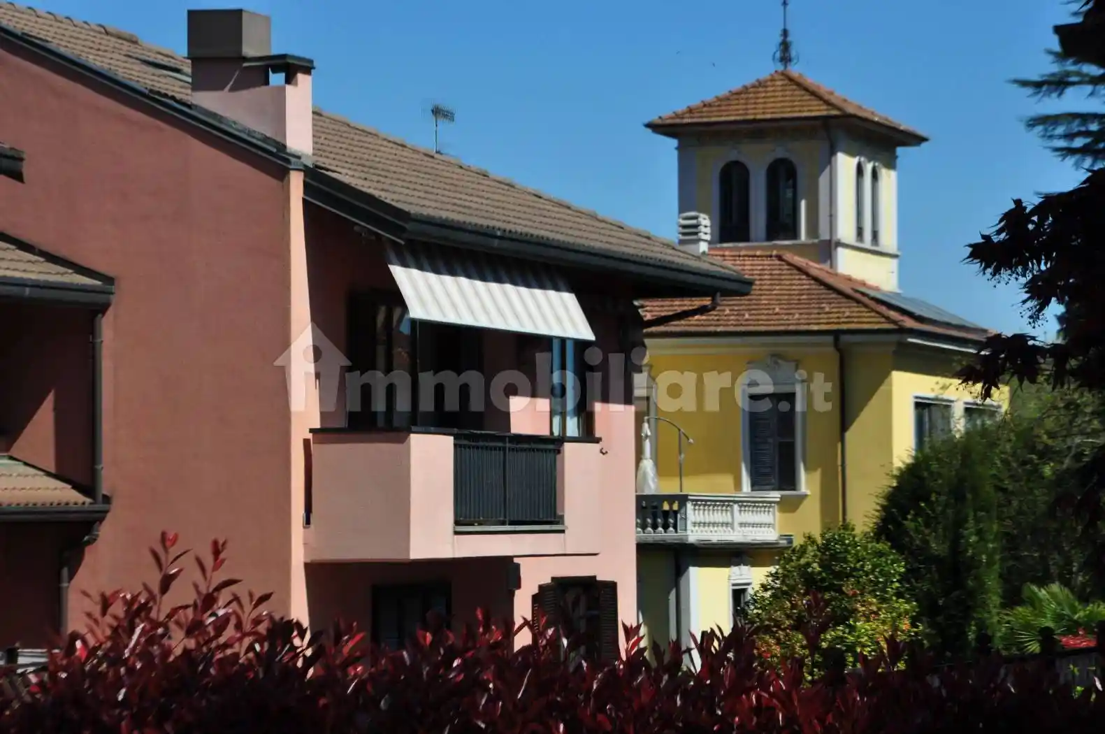 Villa in vendita a Malnate