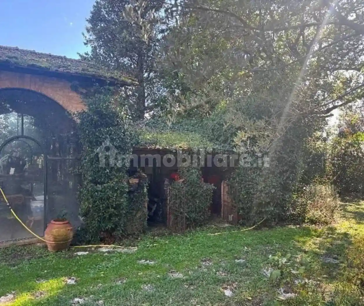 Rustico - Casale in vendita a Chiusi