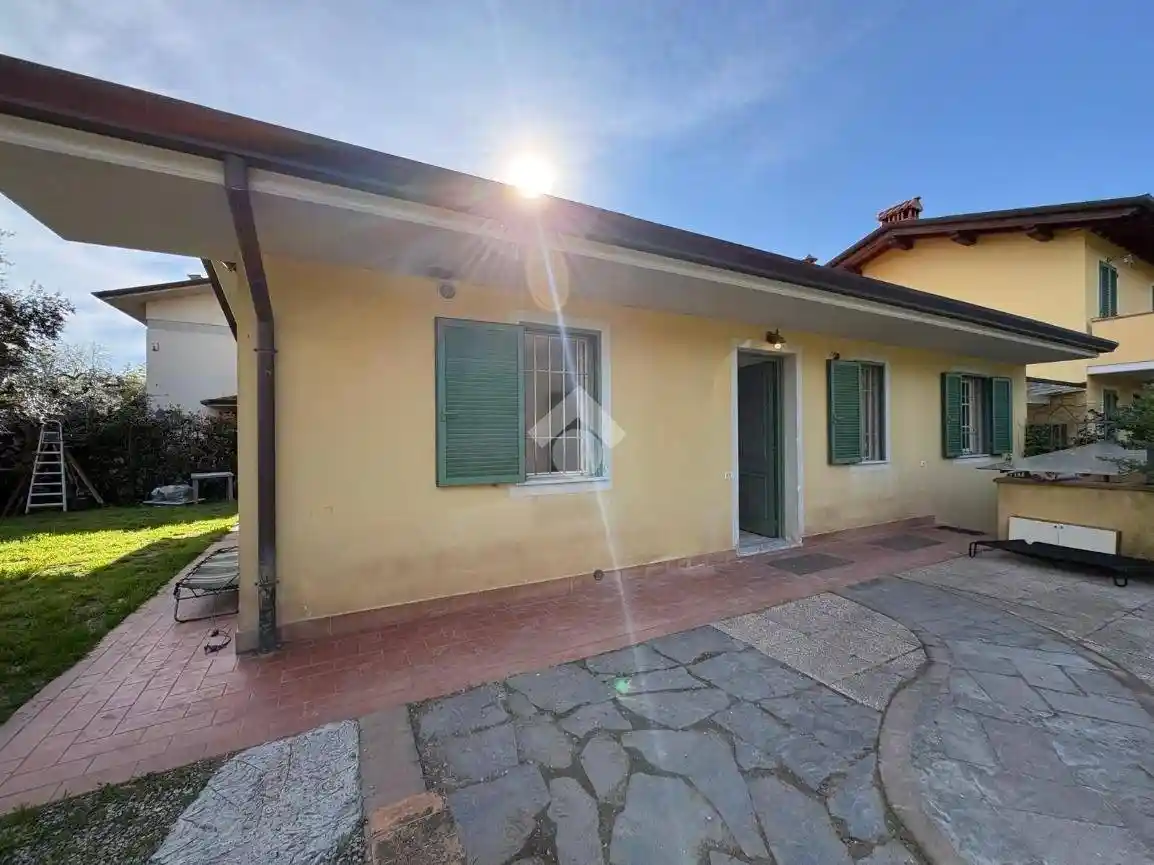 Appartamento in affitto a Massa