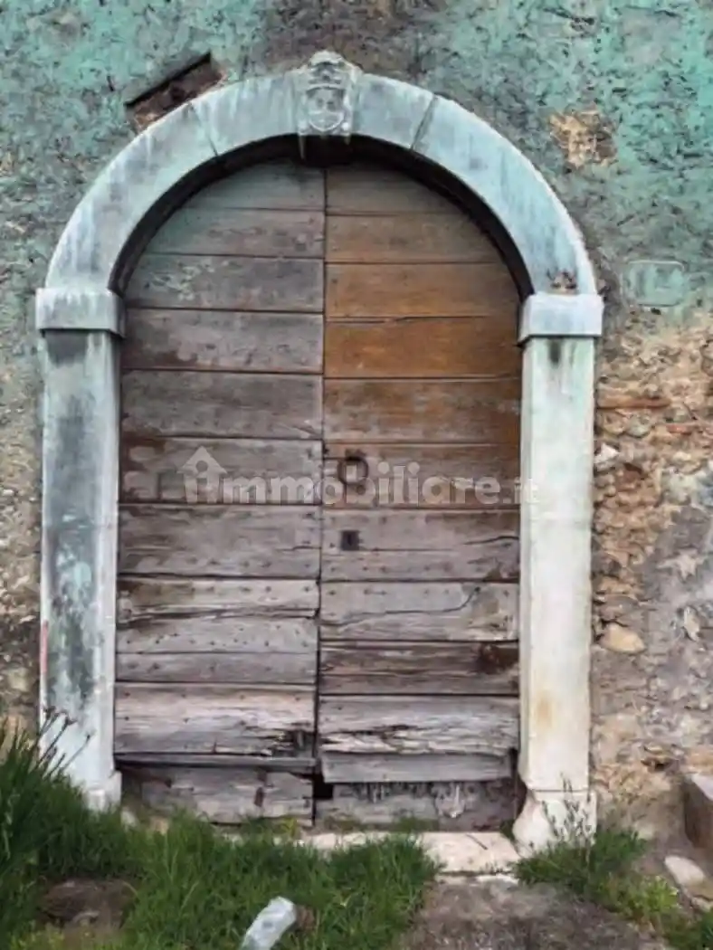 Villa in vendita a Castel Sant'Angelo