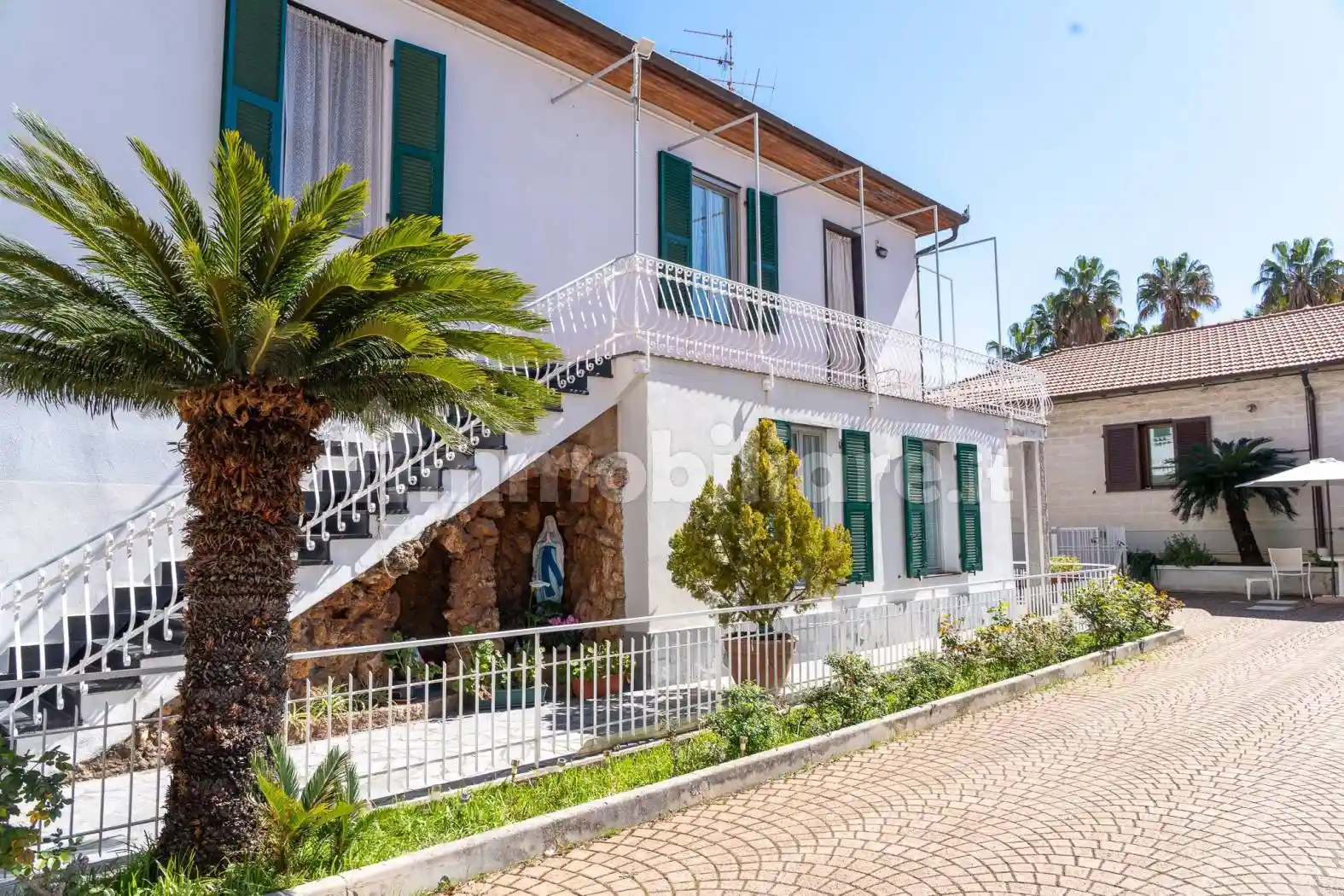 Appartamento in vendita a Taggia