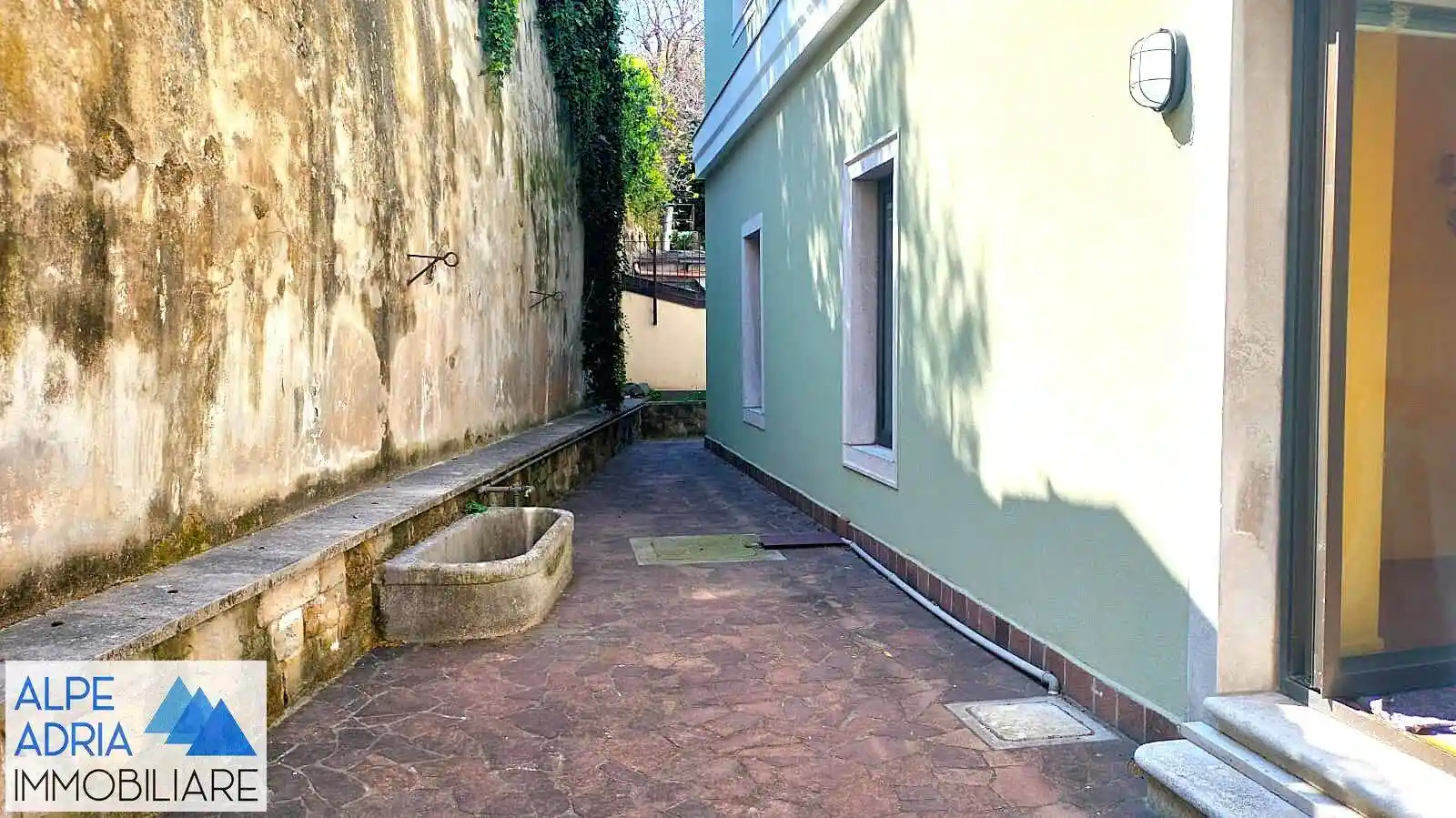 Appartamento in vendita a Trieste