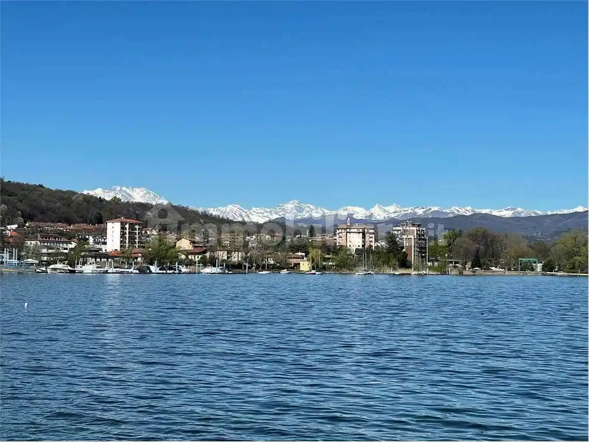 Appartamento in vendita a Castelletto Sopra Ticino