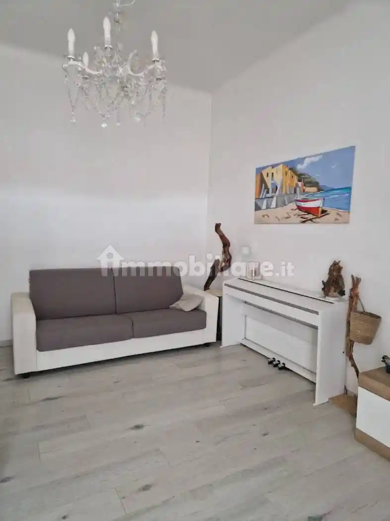 Appartamento in vendita a Savona