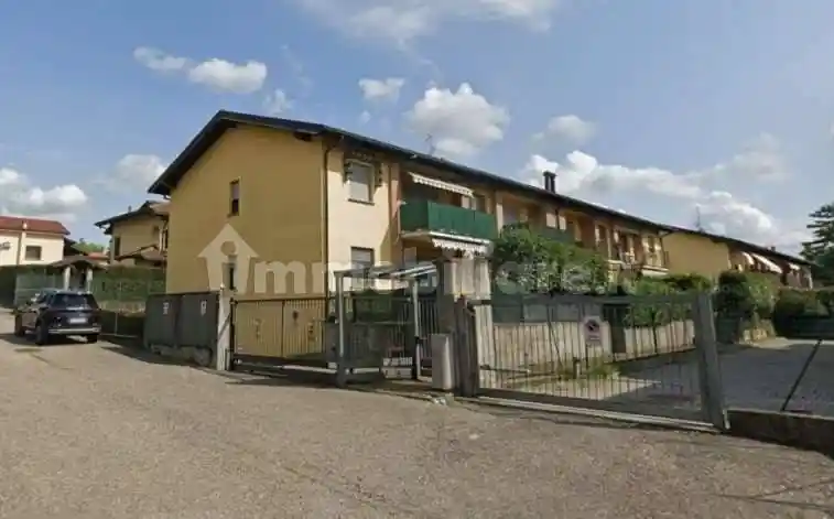 Appartamento in vendita a Carnago