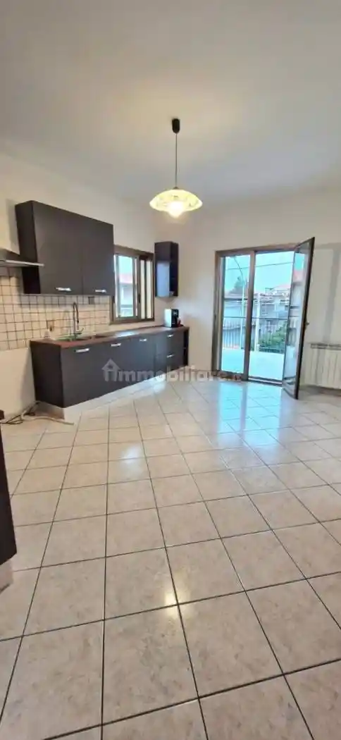 Appartamento in affitto a Motta Sant'Anastasia