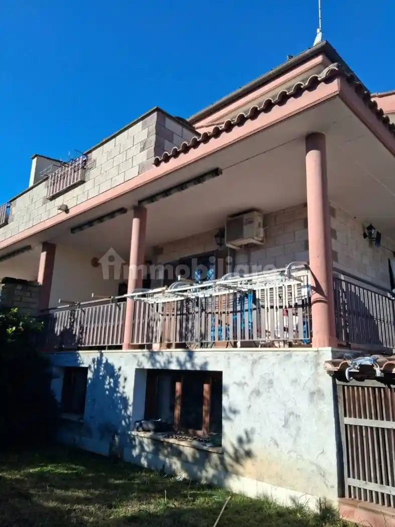 Villa in vendita a Ladispoli