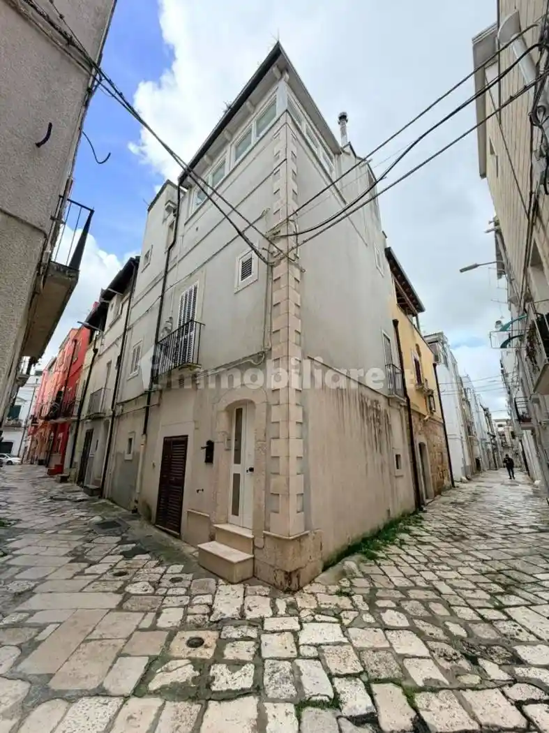 Casa indipendente in vendita a Gioia del Colle