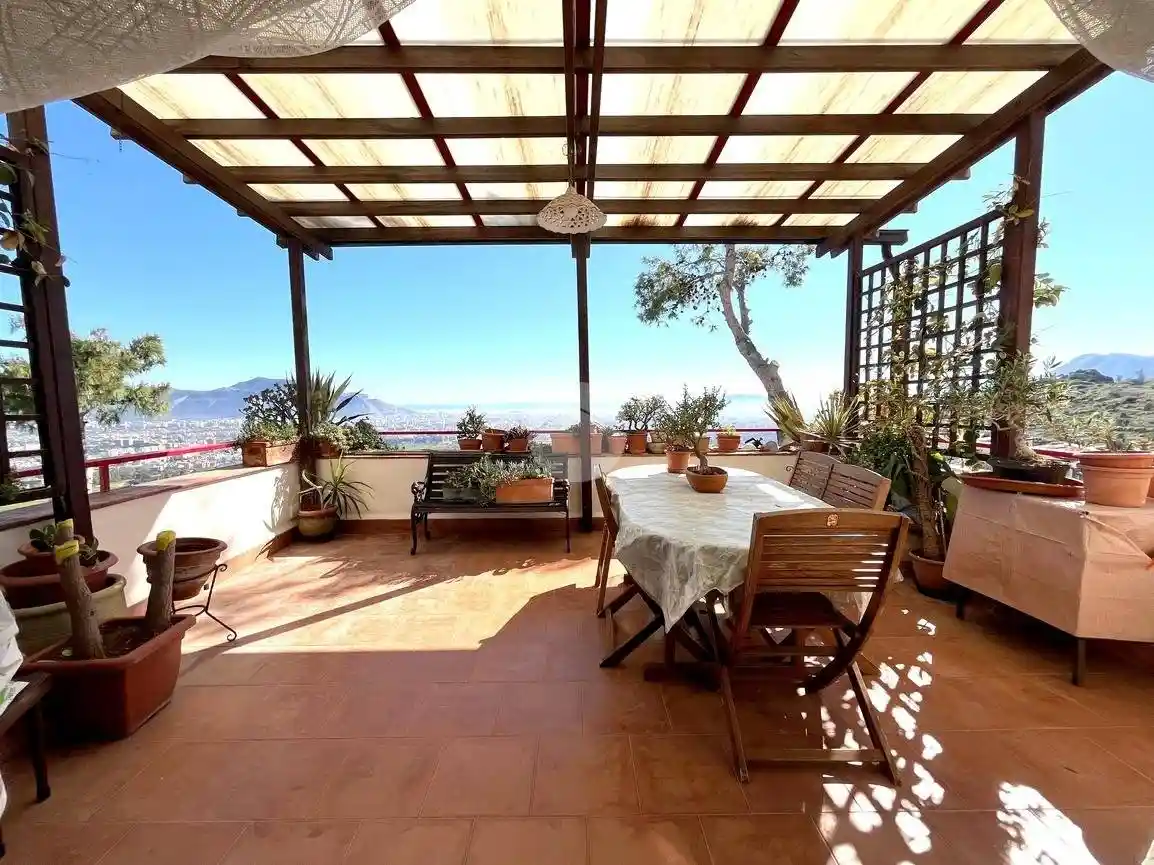 Appartamento in vendita a Palermo