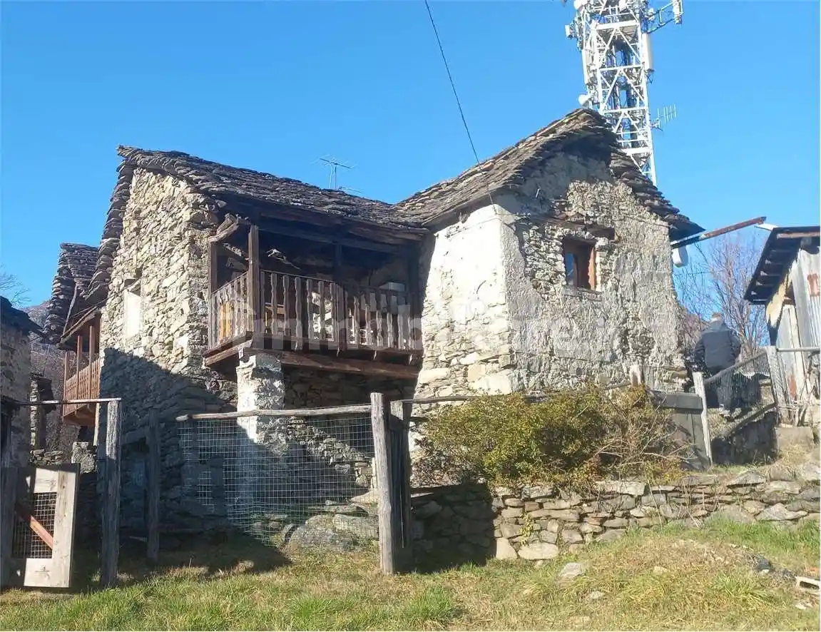 Rustico - Casale in vendita a Pieve Vergonte