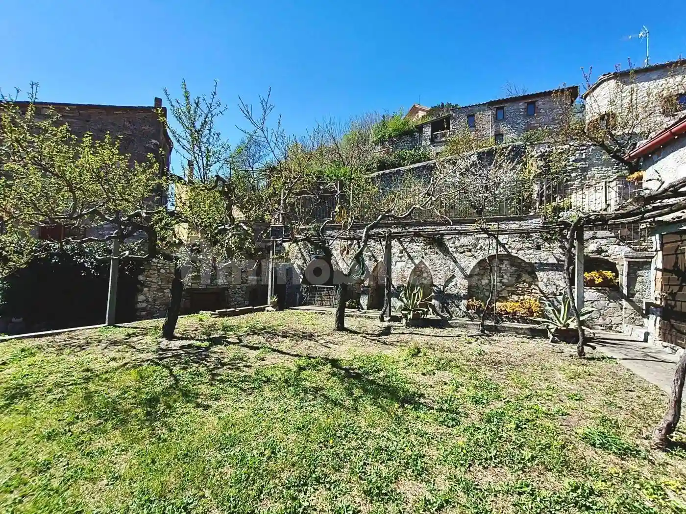 Palazzo - Edificio - foto 2