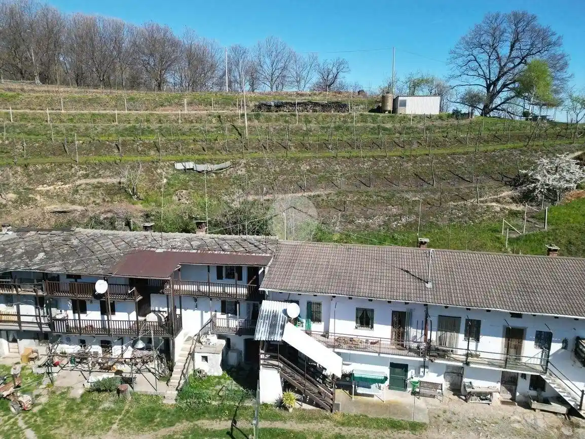 Rustico - Casale in vendita a Barge