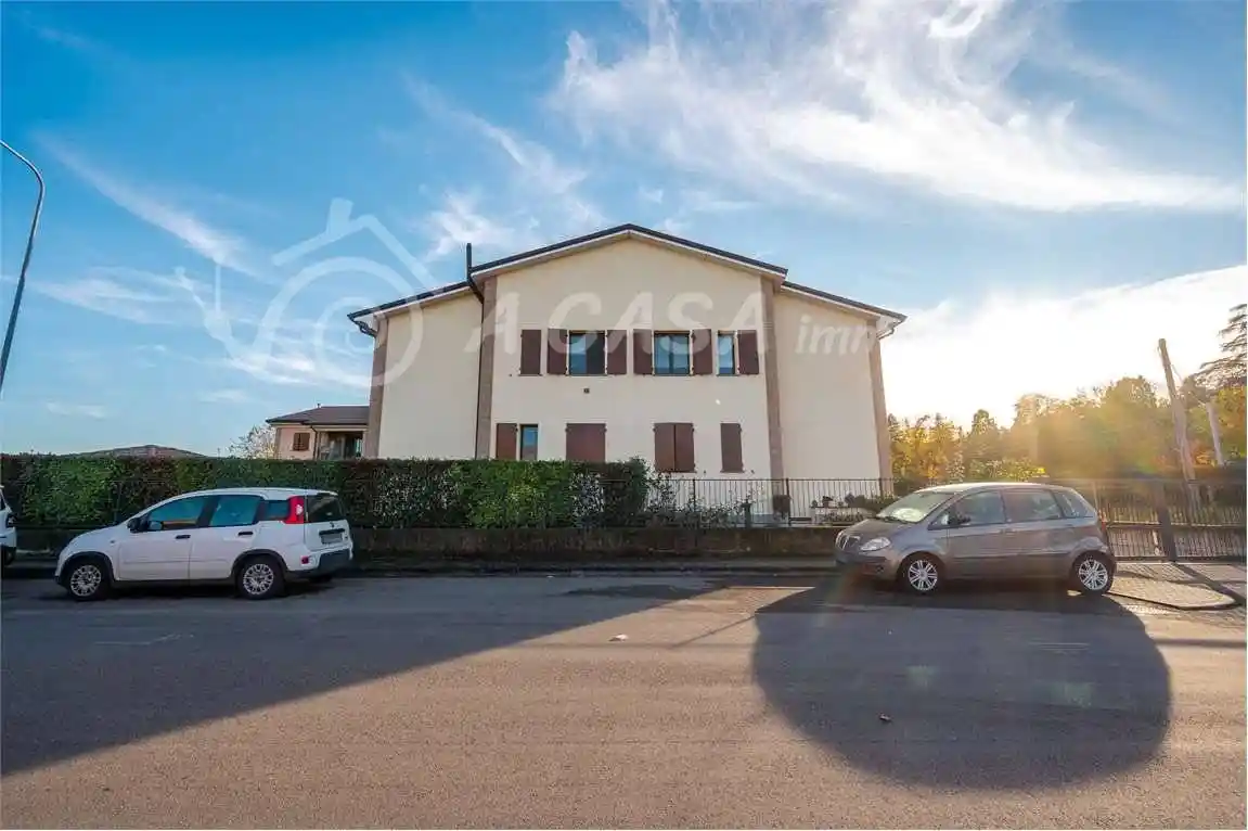 Appartamento in vendita a Langhirano