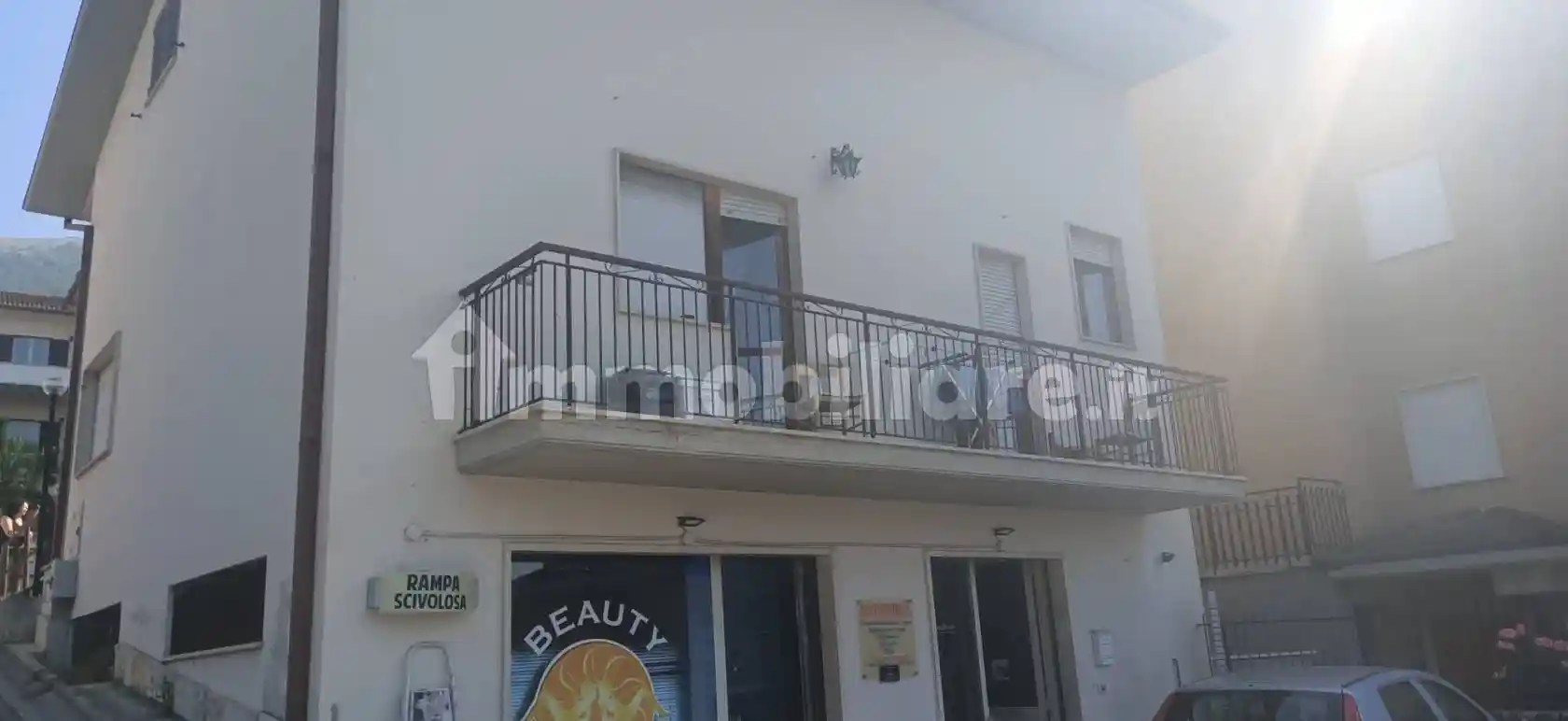 Casa indipendente in vendita a Pizzoli