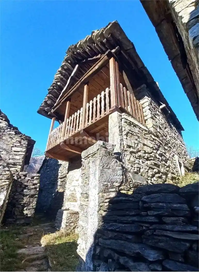 Rustico - Casale in vendita a Pieve Vergonte