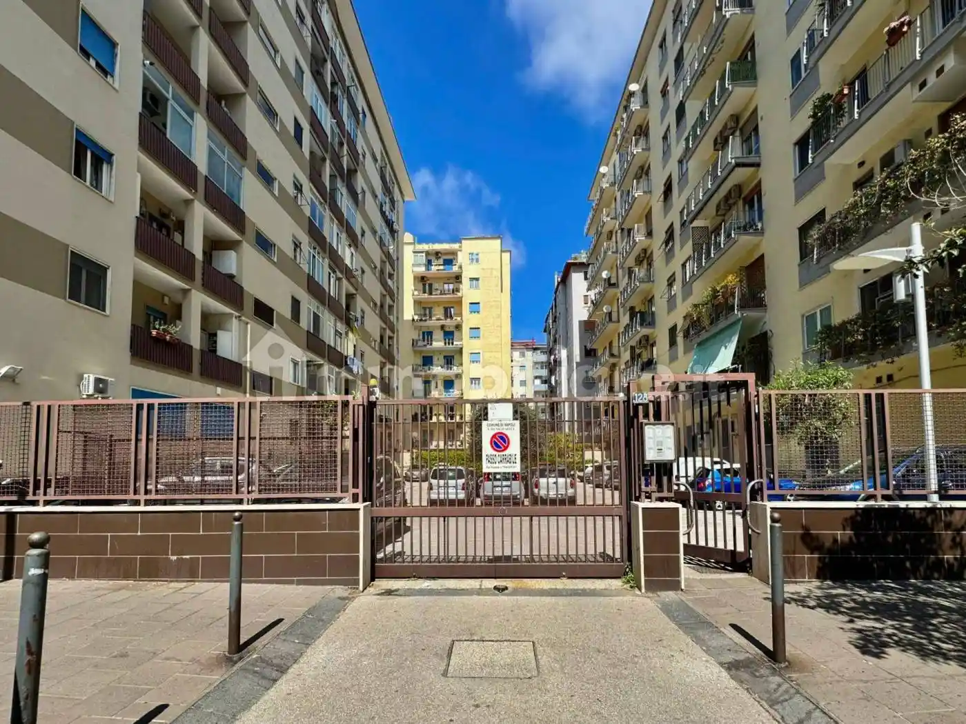 Appartamento in vendita a Napoli