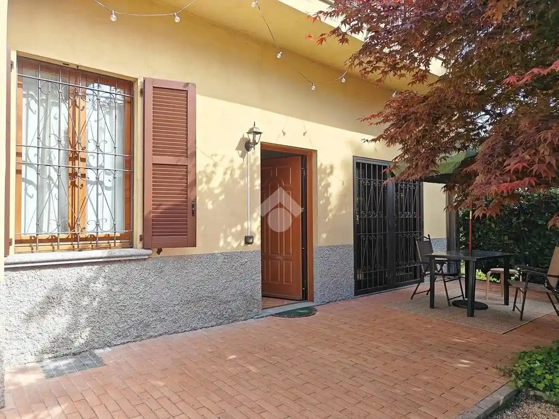 Appartamento in affitto a Carate Brianza