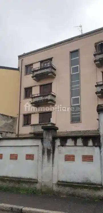 Appartamento in vendita a Novara