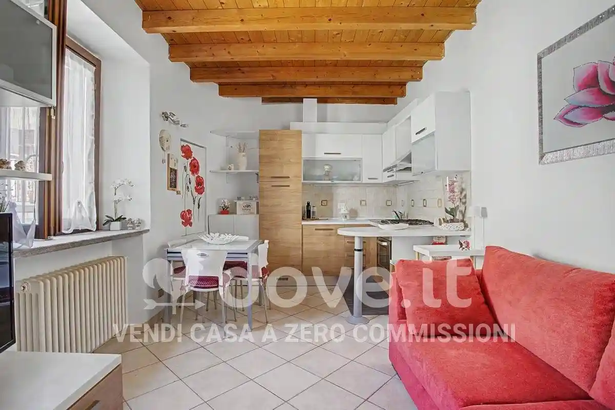 Appartamento in vendita a Mesenzana