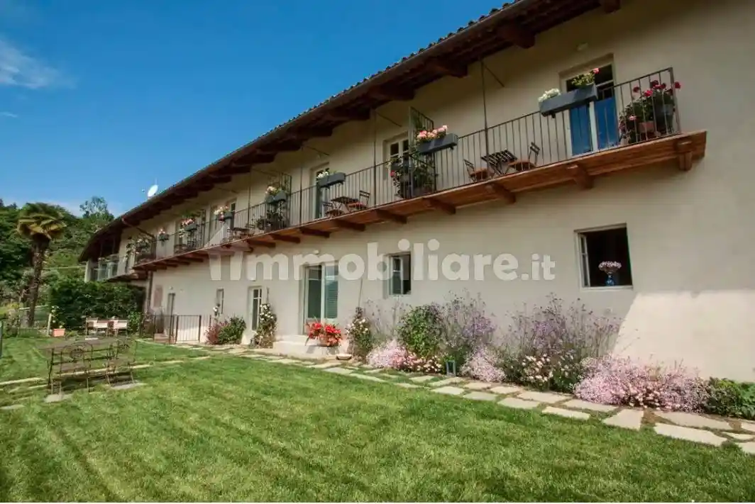 Rustico - Casale in vendita a Saluzzo