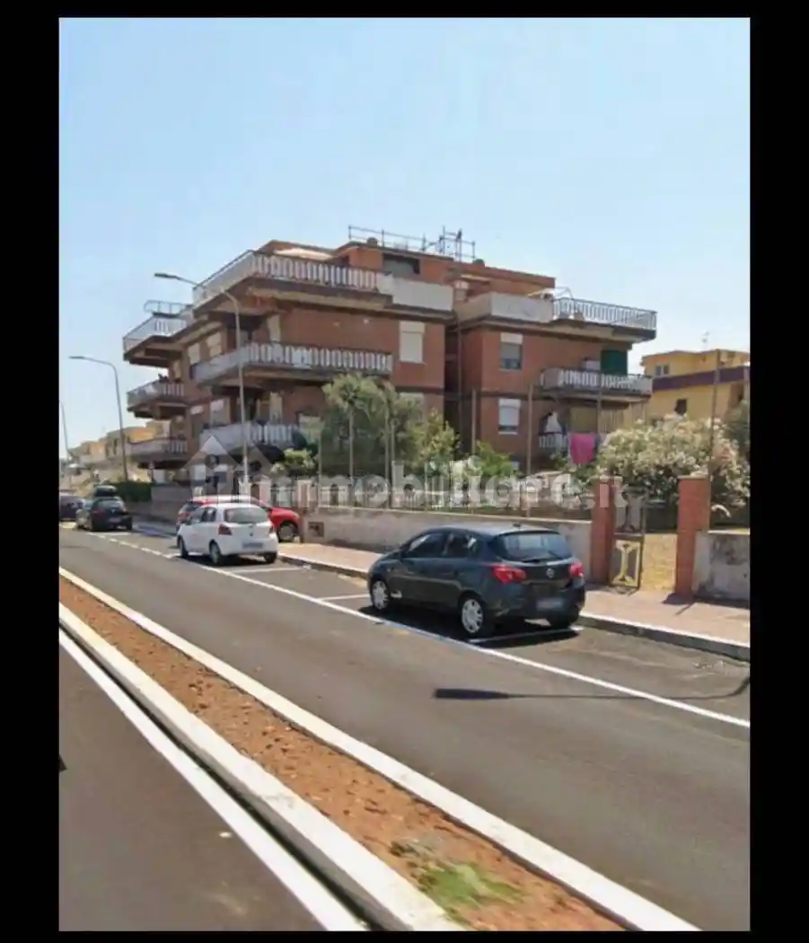 Appartamento in affitto a Pomezia