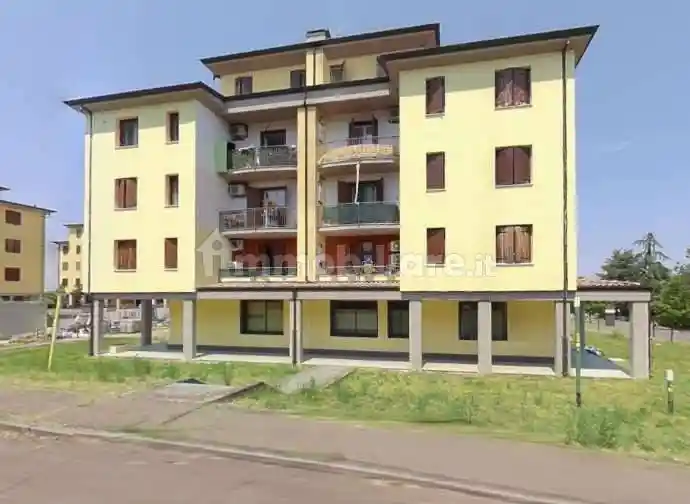Appartamento in vendita a Casalgrande