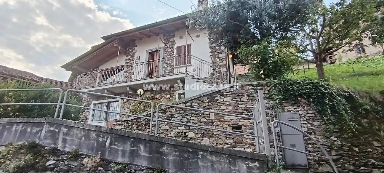 Villa in vendita a Stresa