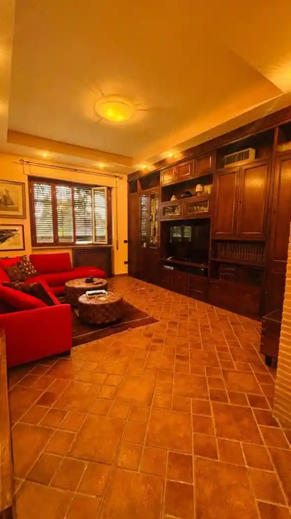 Villa in vendita a Aprilia