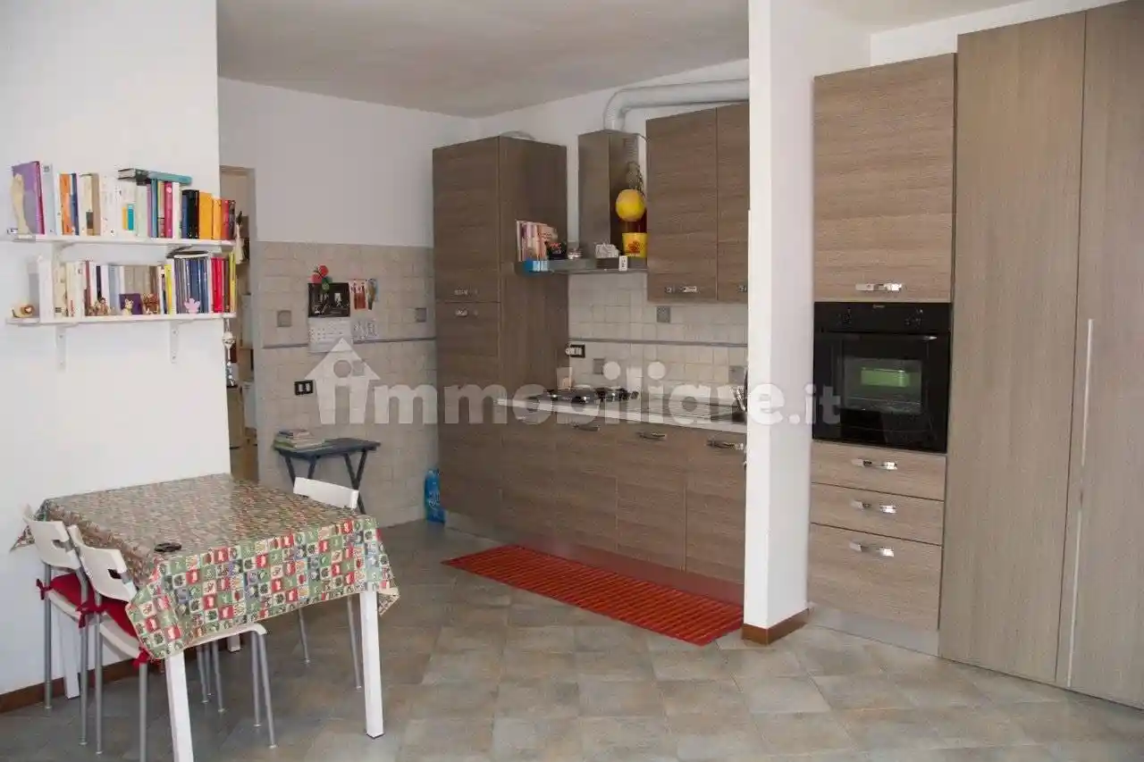 Appartamento in affitto a Novara