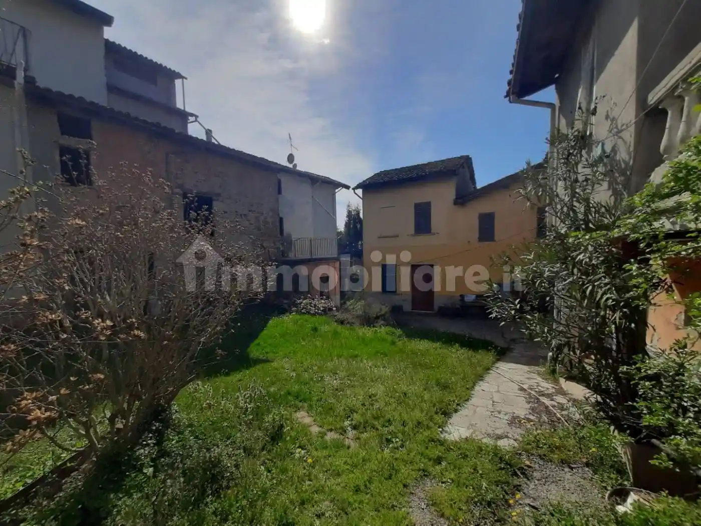 Casa indipendente in vendita a Carpeneto