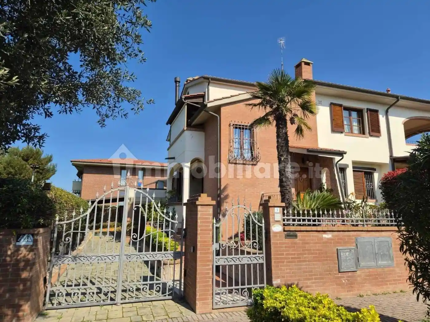 Appartamento in vendita a Cecina