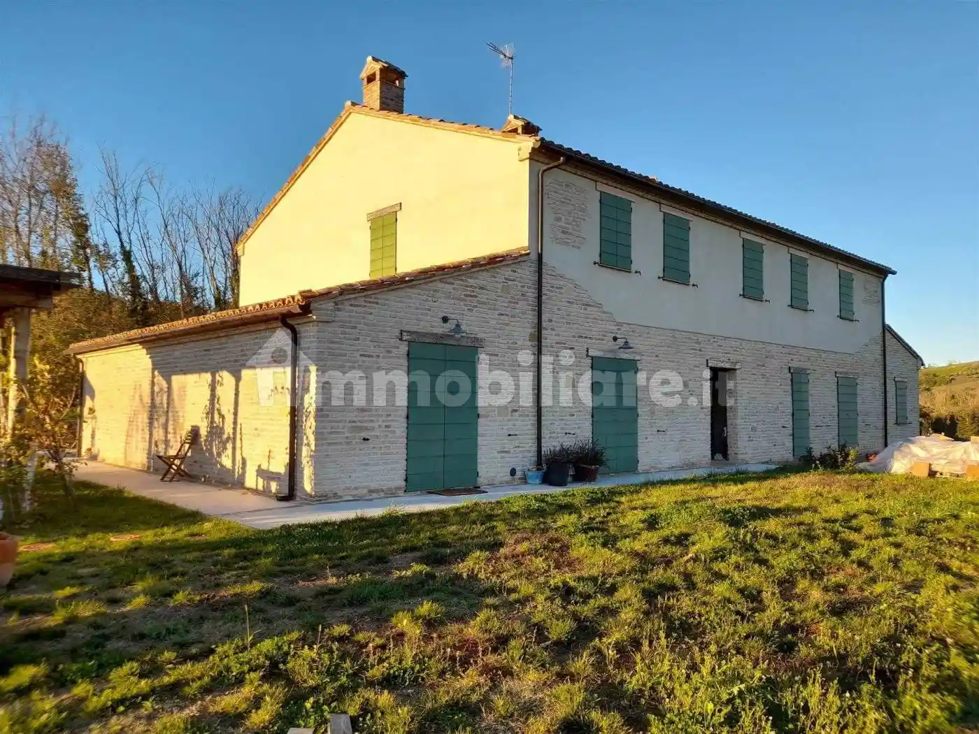 Rustico - Casale in vendita a Fano