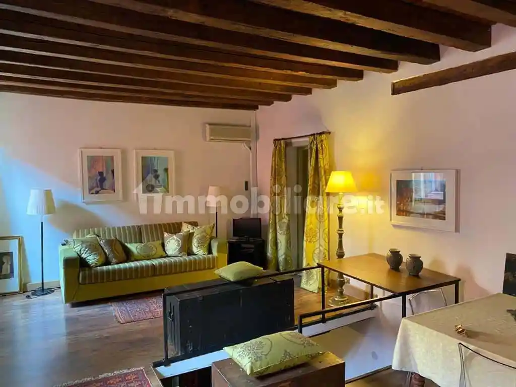 Appartamento in affitto a Venezia