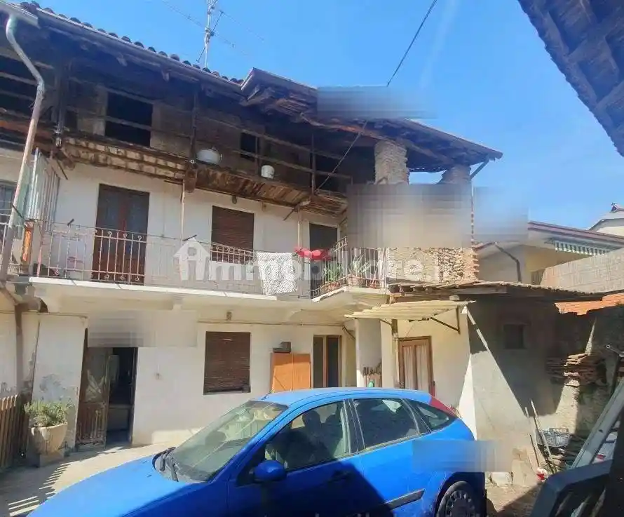 Appartamento in vendita a Pombia