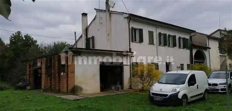 Casa indipendente in vendita a Quinto di Treviso