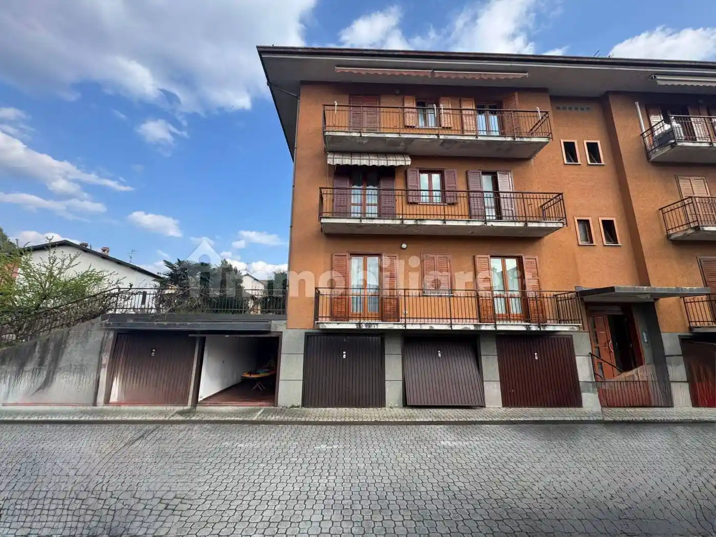 Appartamento in vendita a Lavena Ponte Tresa