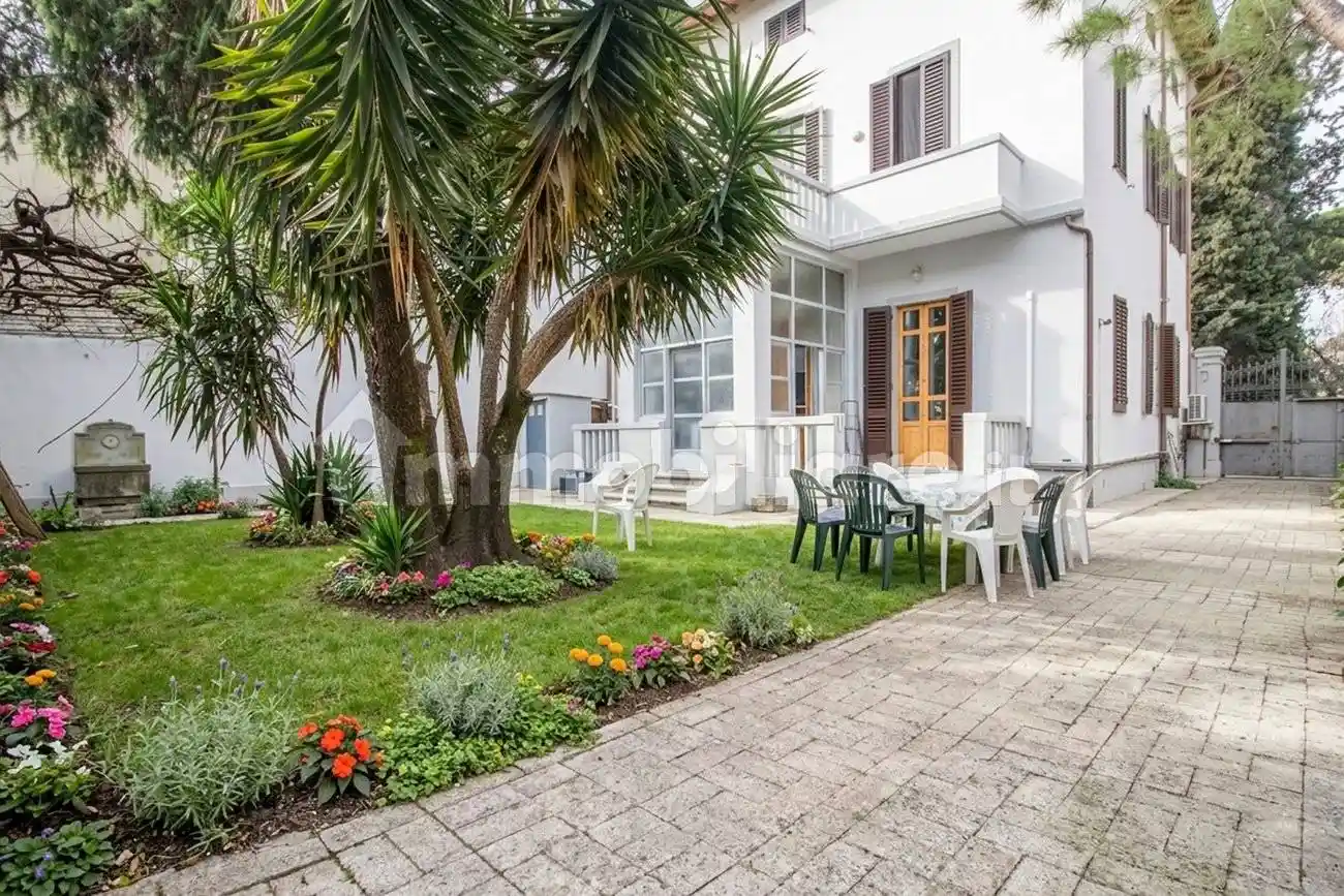 Appartamento in affitto a Firenze