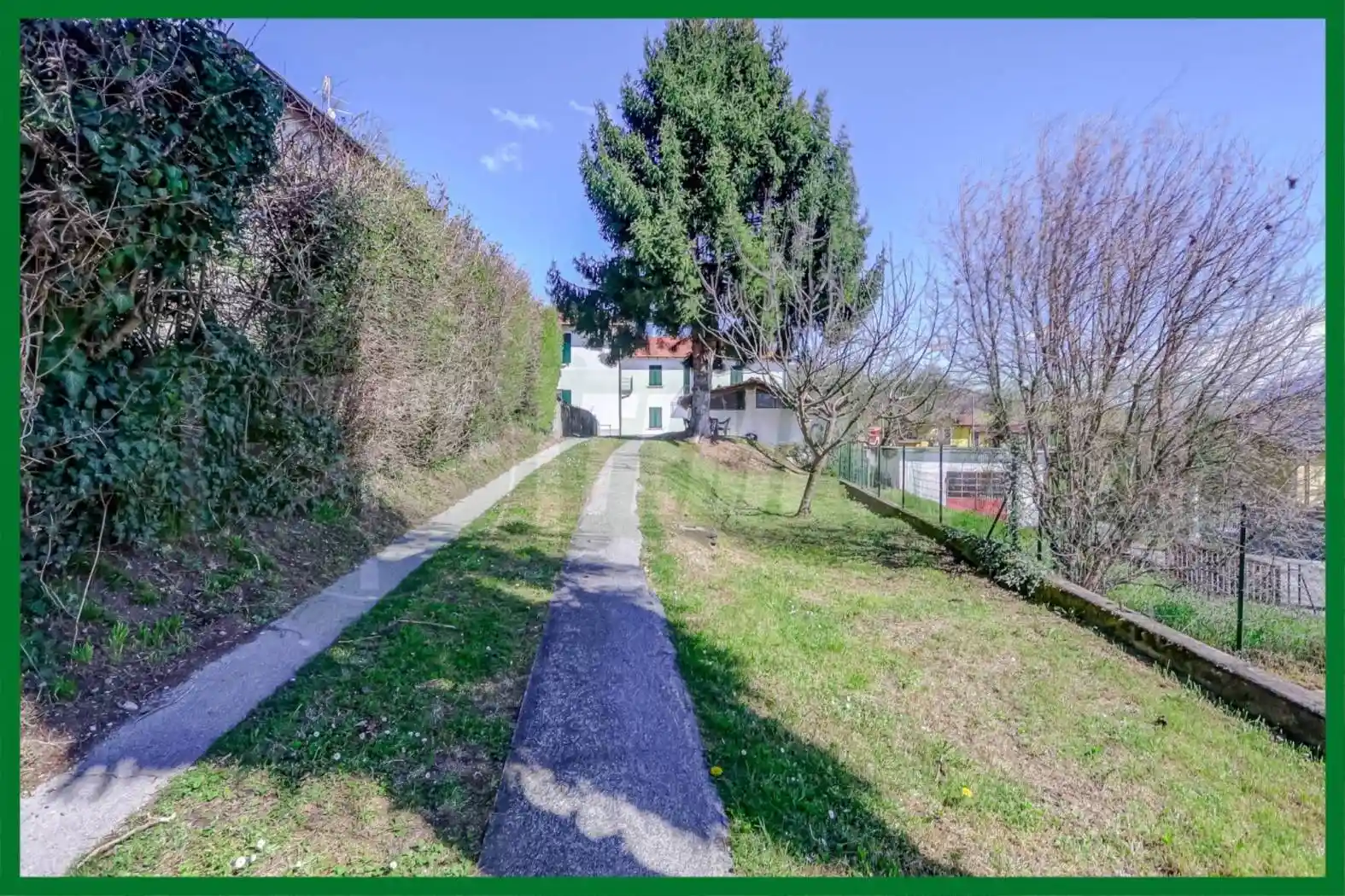 Casa indipendente in vendita a Leggiuno