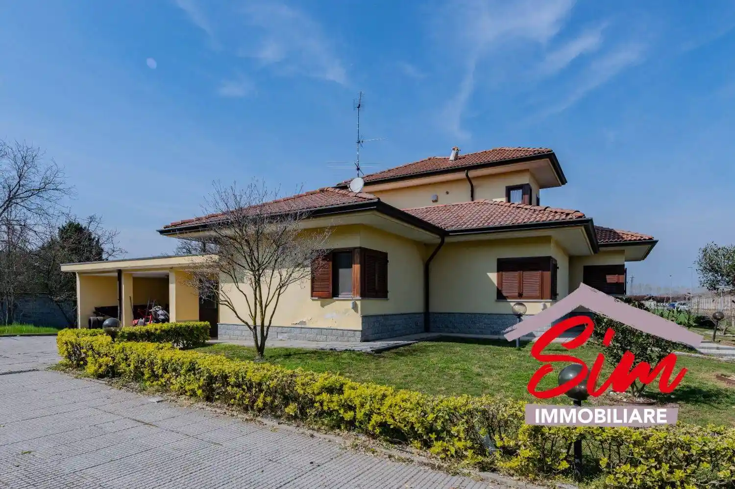 Villa in vendita a Carpignano Sesia
