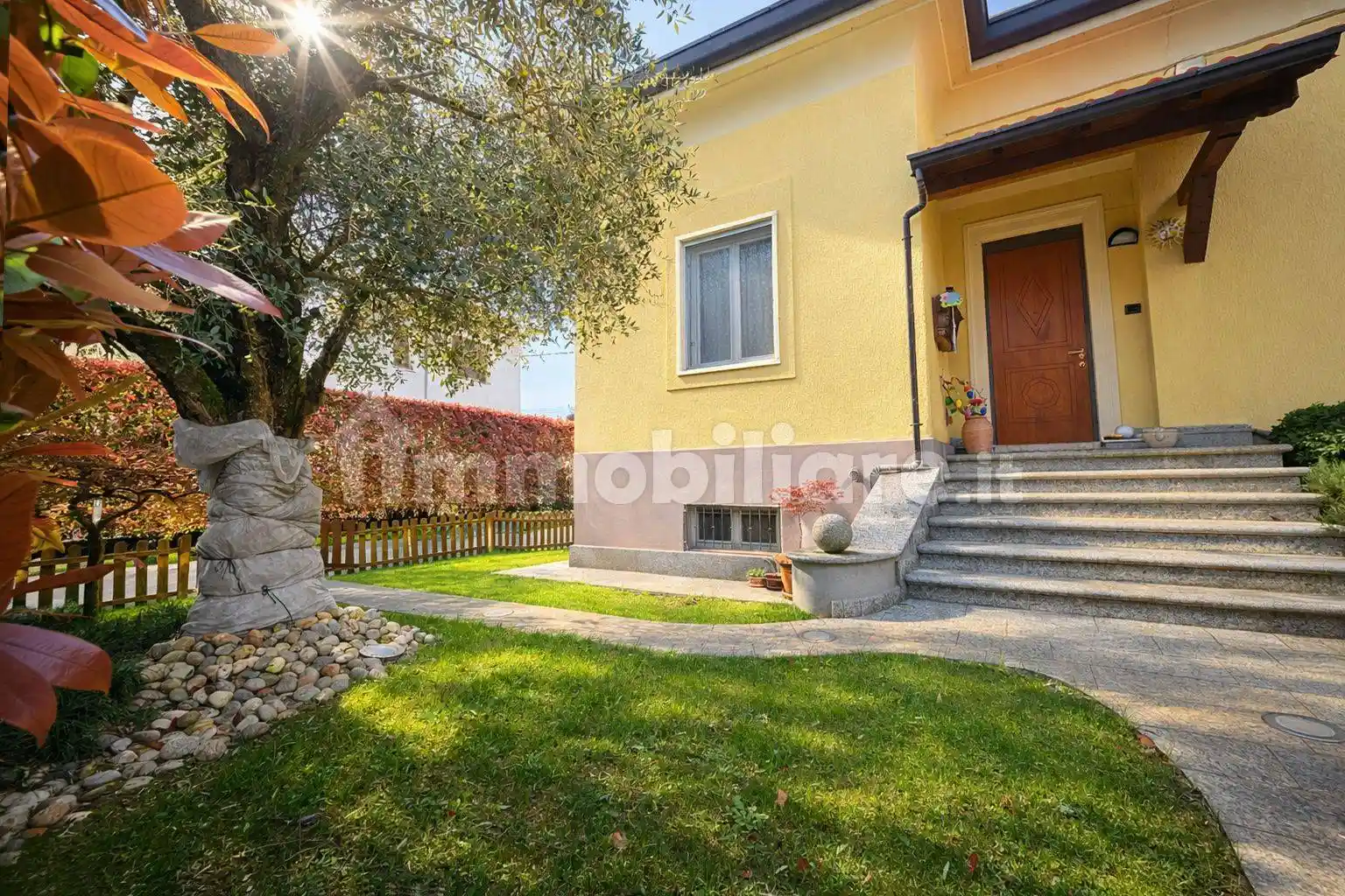 Villa in vendita a Turate