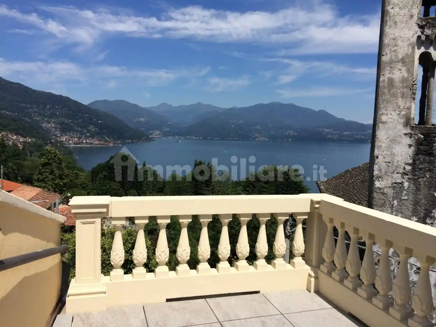 Appartamento in affitto a Oggebbio