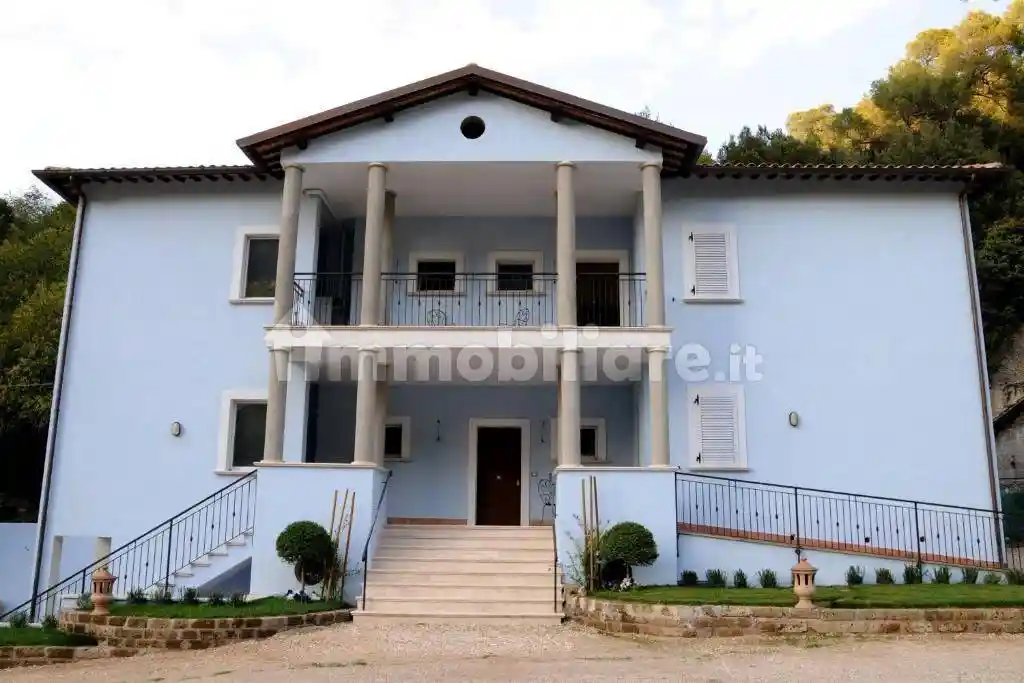 Appartamento in vendita a Terni